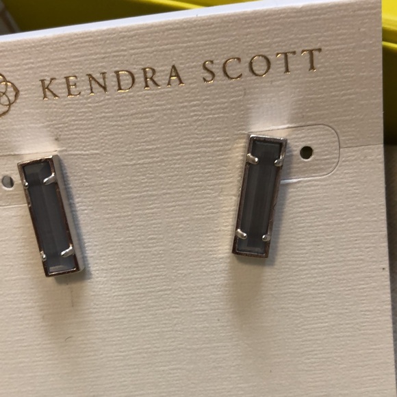 Kendra Scott earrings and bracelet - Picture 3 of 4